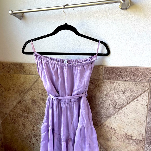 Lavender Silky Strapless Romper w/ Front Tie Detail - Picture 8 of 11